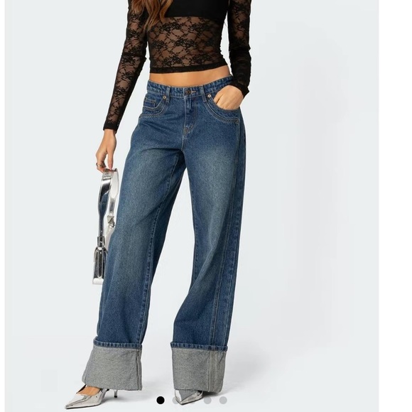 Edikted Denim - Edikted Vesper low rise jeans